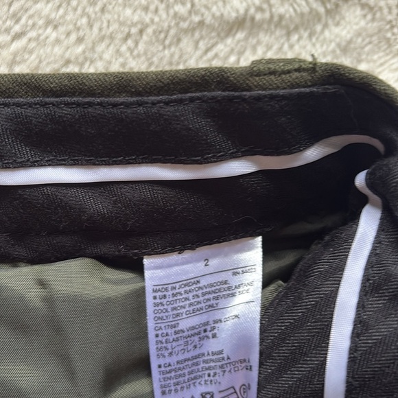 Banana Republic Dark Olive Green Stretch Pants | Classic Straight Leg Trousers - Picture 5 of 6